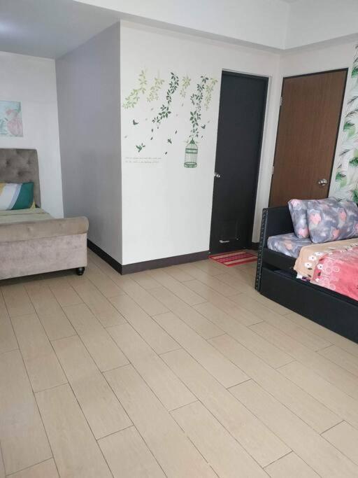 Cubao Manhattan Heights, Unit 8Bc Tower B, 1 Br Манила Экстерьер фото